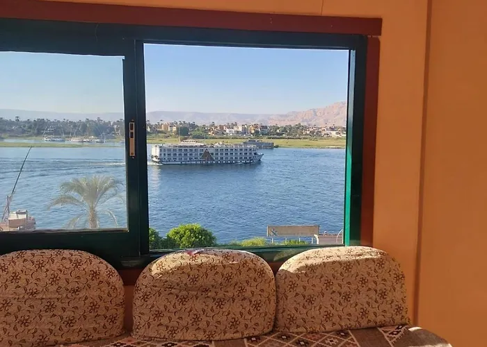 The Best View With Great Location 2 Bedroom Apartment In Luxor