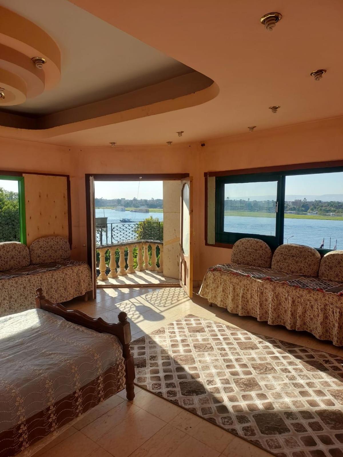 The View With Great Location 2 Bedroom In